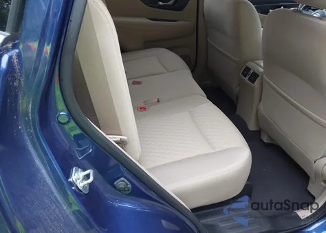 2020 Nissan Rogue Sv Intelligent Awd z USA, uszkodzony, nr VIN JN8AT2MV4LW111153